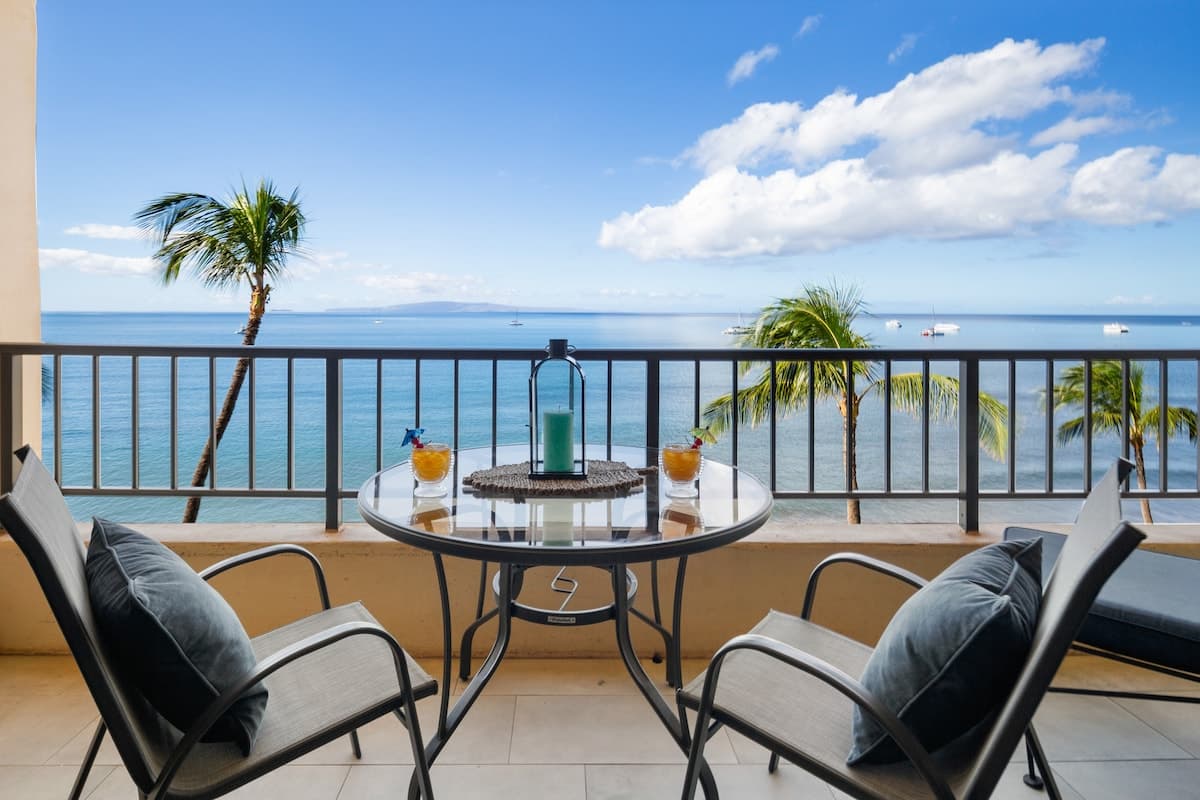 Condo in Kihei · ★4.93 · 1 bedroom · 2 beds · 1 bath - Photo 1