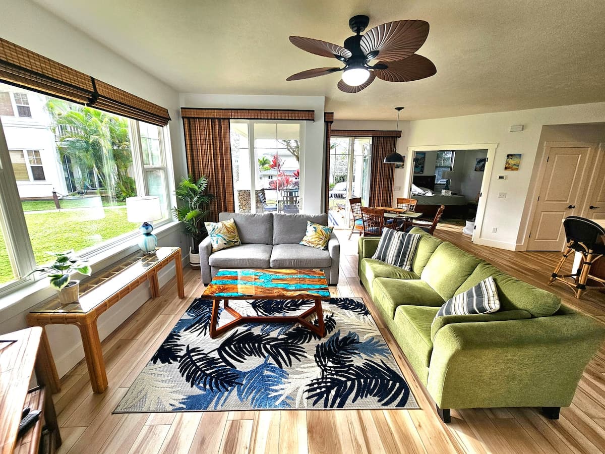 Home in Princeville · ★4.99 · 2 bedrooms · 3 beds · 2 shared baths - Photo 3