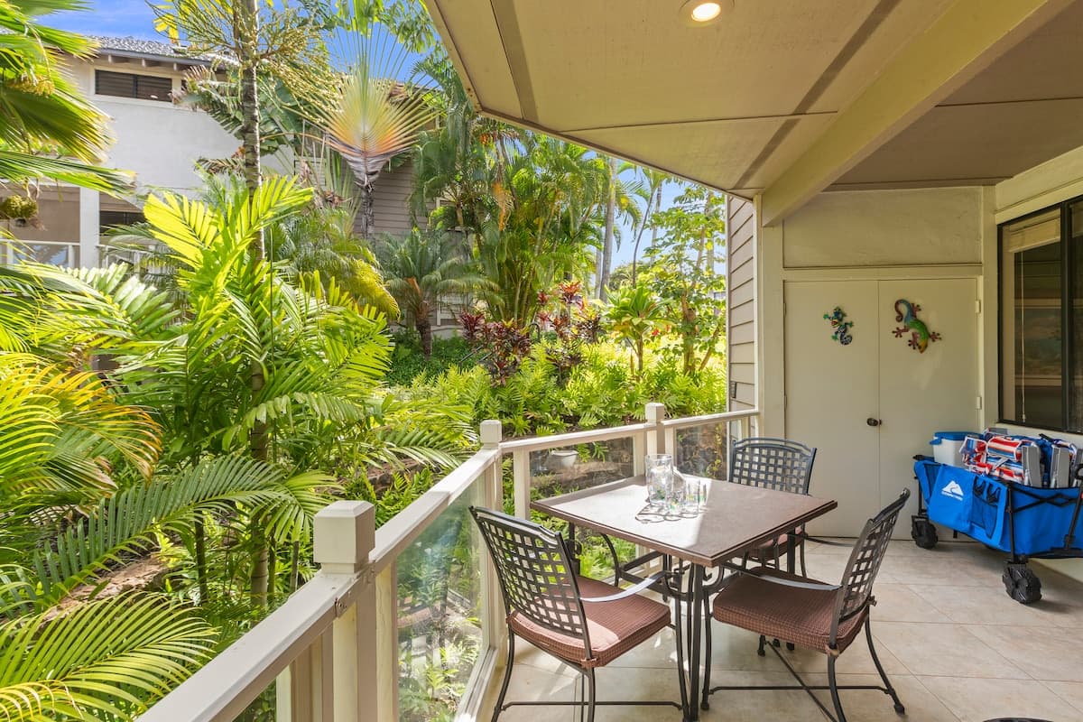 Amazing location! Chic Maui Getaway (ground floor) - Photo 4