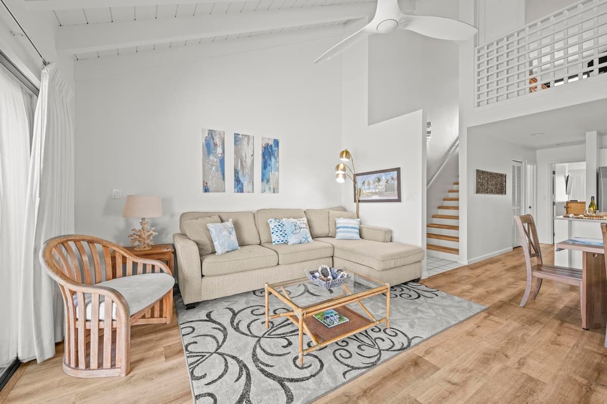 Condo in Kihei · ★4.96 · 2 bedrooms · 3 beds · 2 private baths - Photo 2