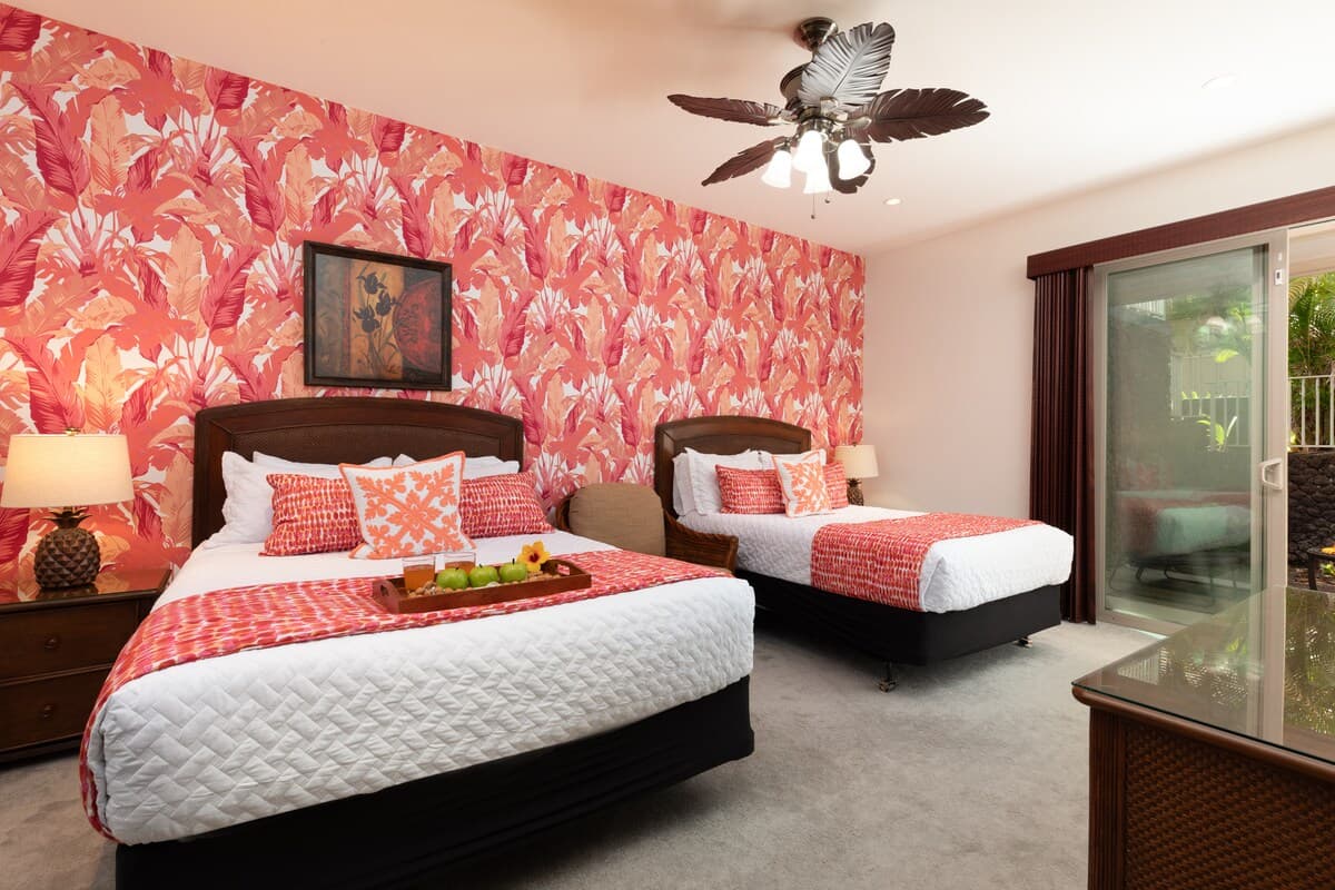 Home in Waimea · ★5.0 · 4 bedrooms · 5 beds · 4.5 private baths - Photo 3
