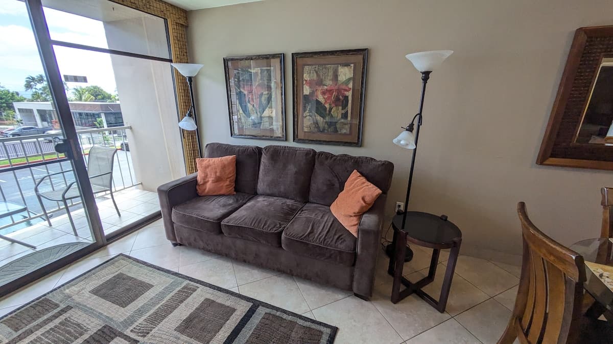 Condo in Kihei · ★4.98 · 2 bedrooms · 2 beds · 2 baths - Photo 3