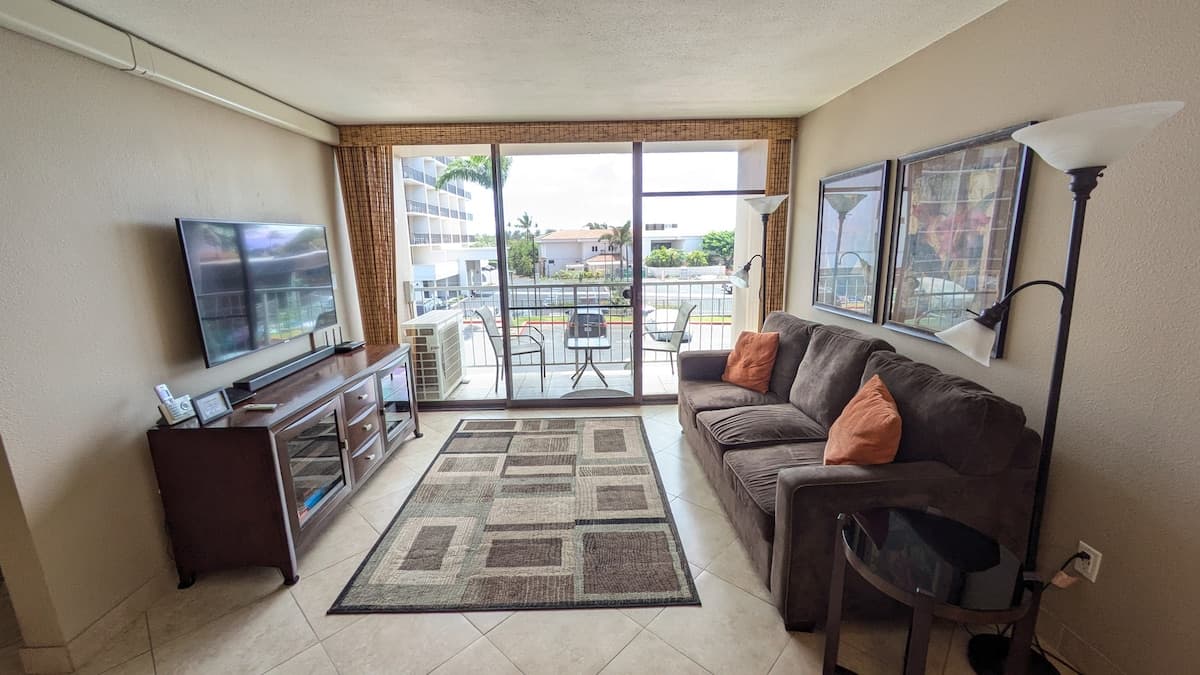 Condo in Kihei · ★4.98 · 2 bedrooms · 2 beds · 2 baths - Photo 1