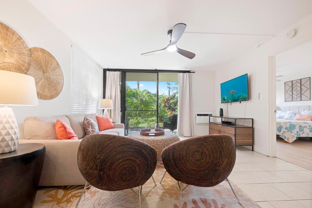 Condo in Kihei · ★4.97 · 2 bedrooms · 3 beds · 2 baths - Photo 4
