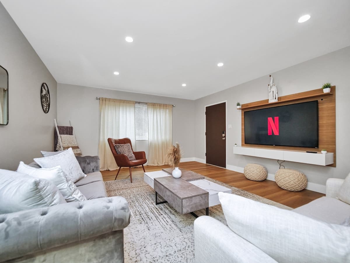 Napa Valley Home with Huge Backyard & Garage - Photo 4
