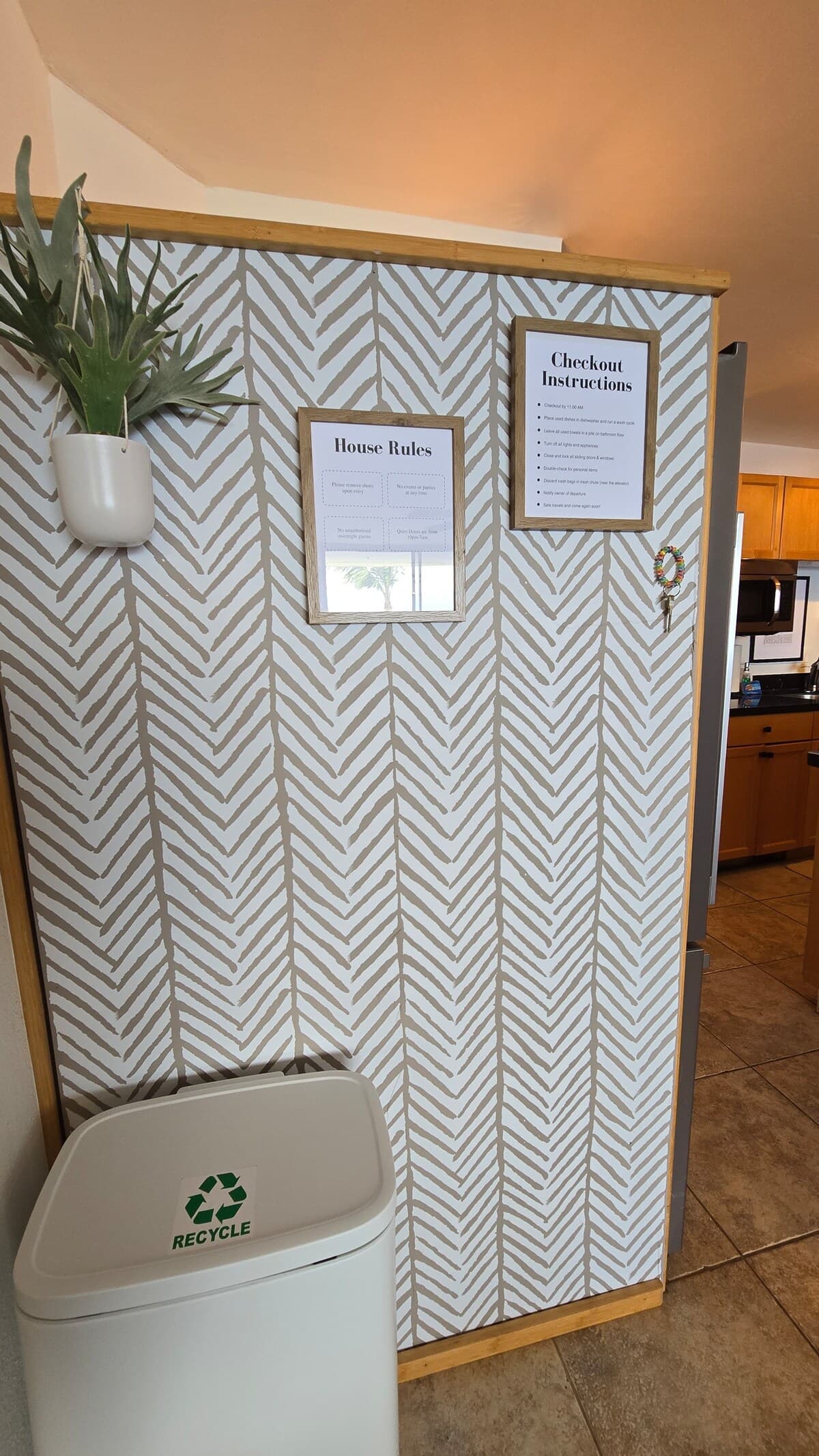 Condo in Wailuku · ★4.83 · 2 bedrooms · 2 beds · 2 baths - Photo 4