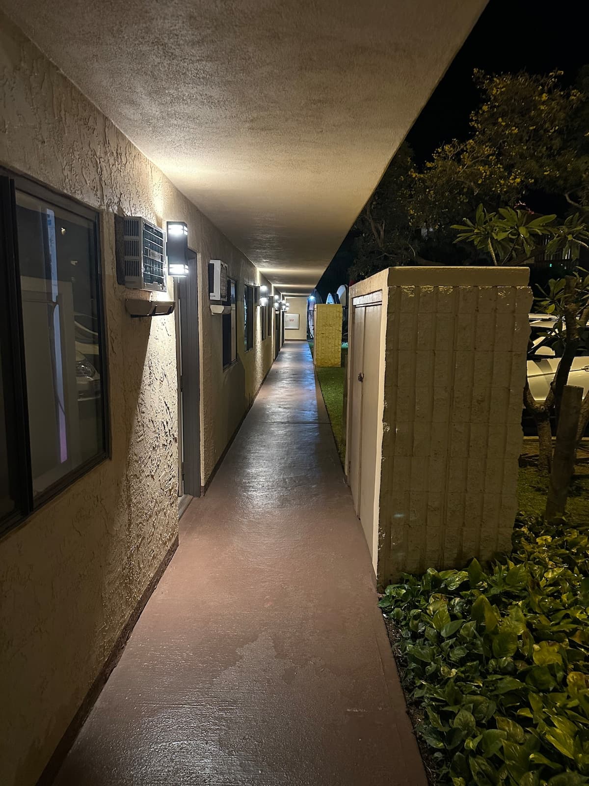 Condo in Kihei · ★4.95 · 2 bedrooms · 3 beds · 2 baths - Photo 2