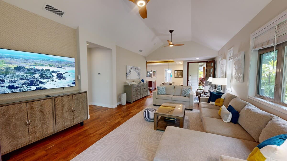 Home in Waimea · ★5.0 · 3 bedrooms · 5 beds · 2.5 baths - Photo 3