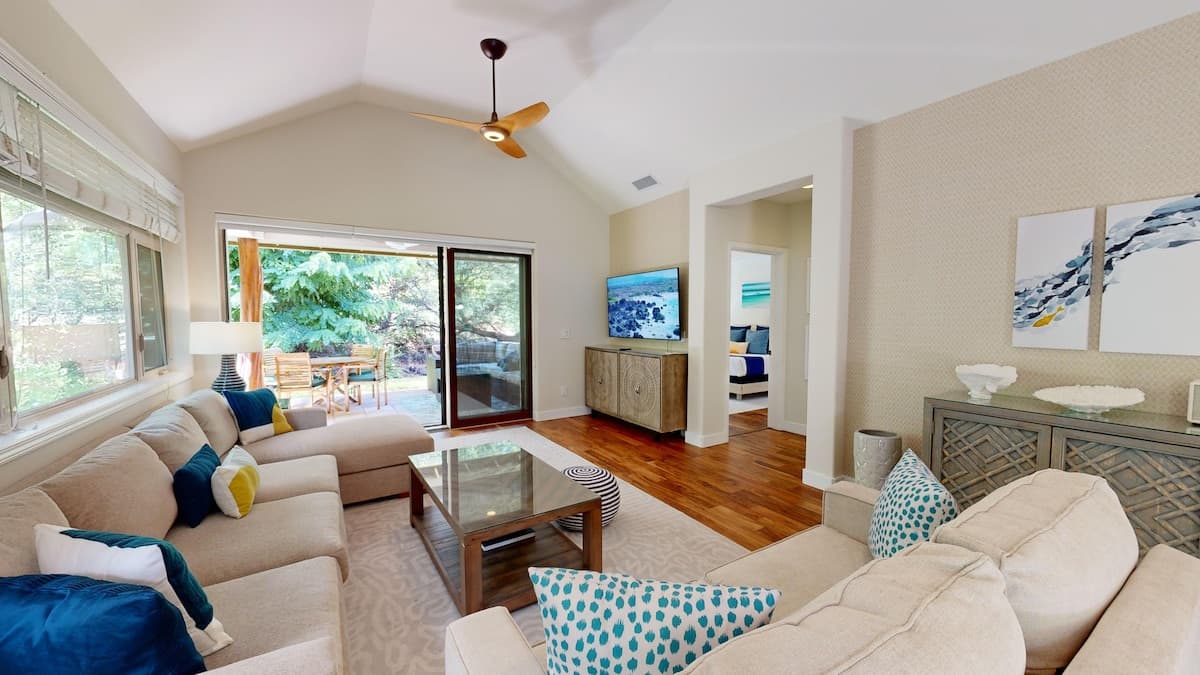Home in Waimea · ★5.0 · 3 bedrooms · 5 beds · 2.5 baths - Photo 1