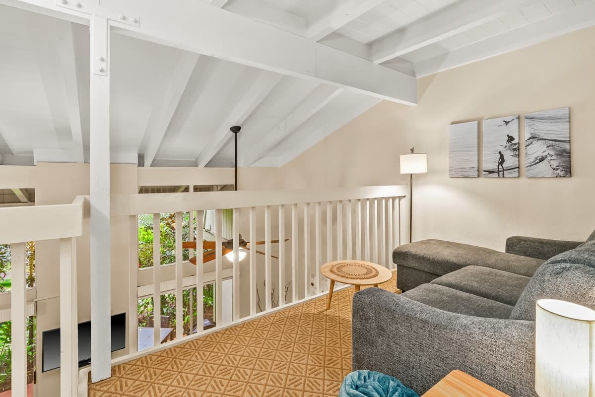 Condo in Princeville · ★4.94 · 2 bedrooms · 3 beds · 2 private baths - Photo 3