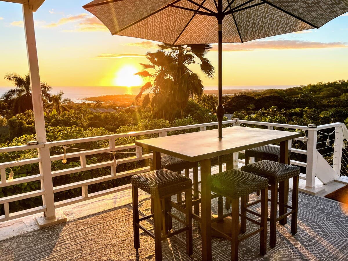 Home in Kailua-Kona · ★4.97 · 4 bedrooms · 8 beds · 4 shared baths - Photo 1