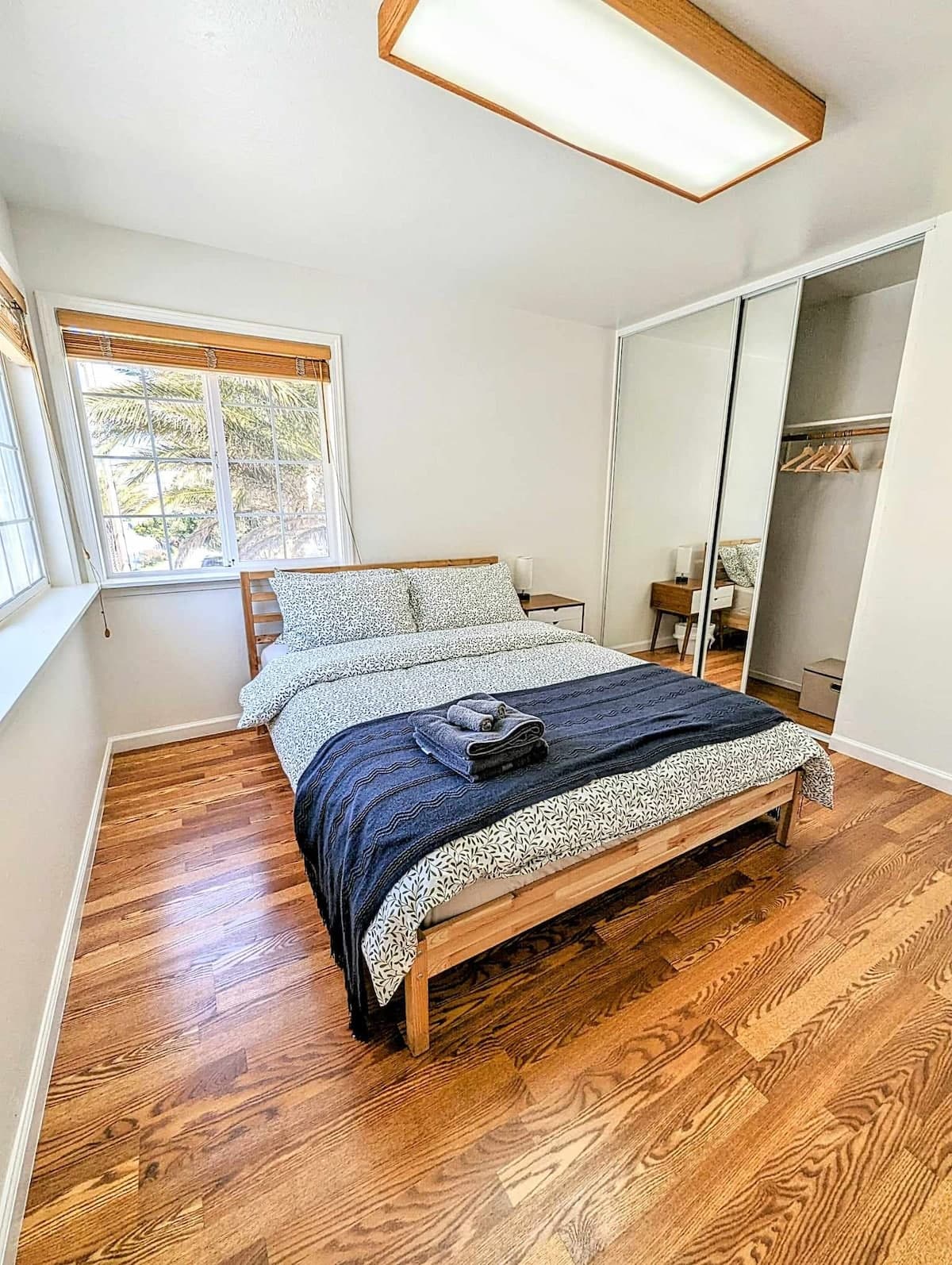 Spacious Property with Ocean View in San Francisco - Photo 4