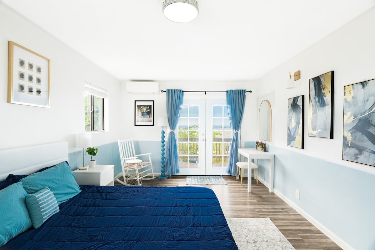 Home in Kailua-Kona · ★5.0 · 5 bedrooms · 5 beds · 2 private baths - Photo 1