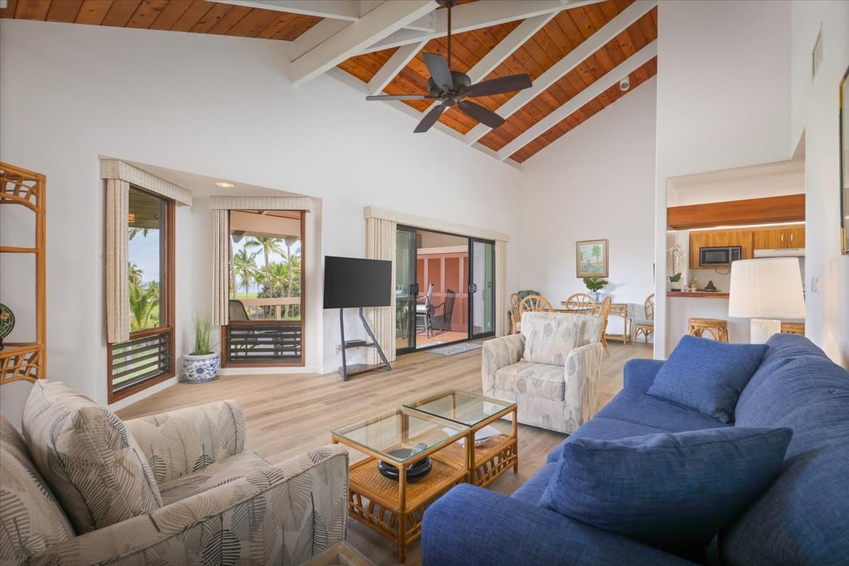 Kanaloa at Kona Unit # 1403 Partial Ocean 2BD/2BA - Photo 4