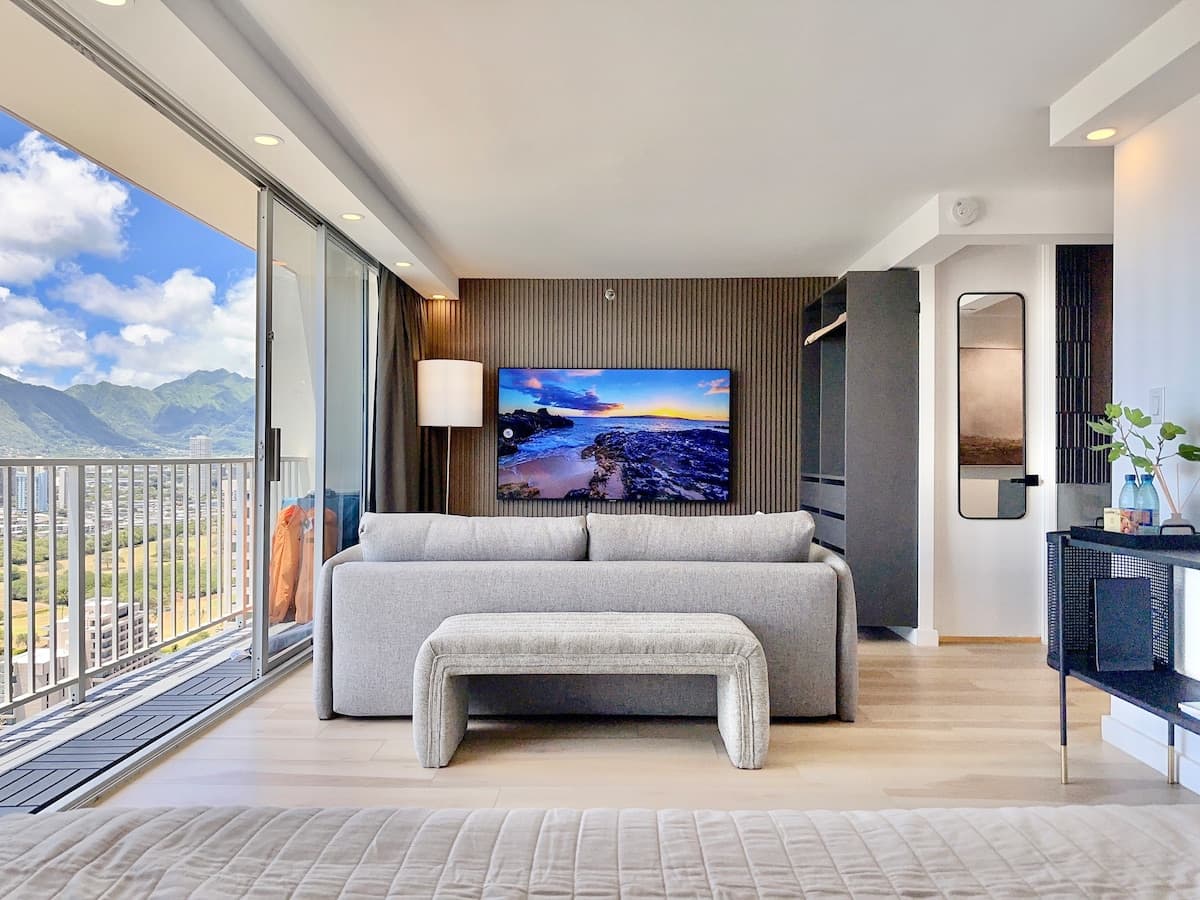 Penthouse Upscale Oceanview King Studio Near Beach - Photo 3