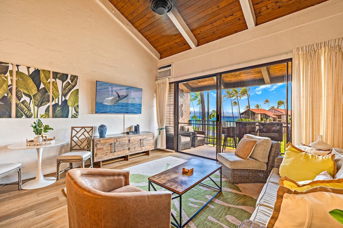Condo in Lahaina · ★4.73 · 3 bedrooms · 4 beds · 3 baths - Photo 4