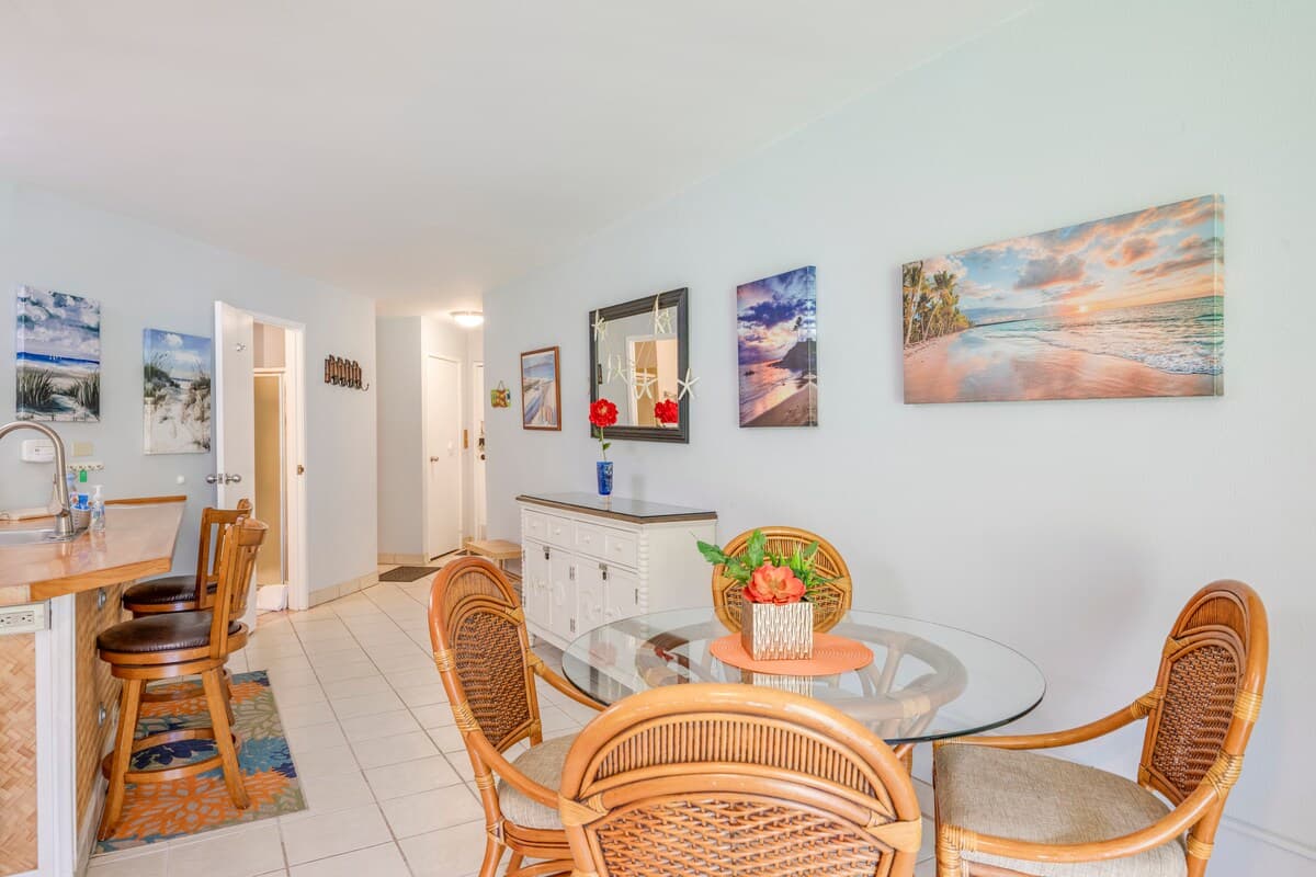 Oceanfront Condo in Maui Sunset Resort with Pool - Photo 2