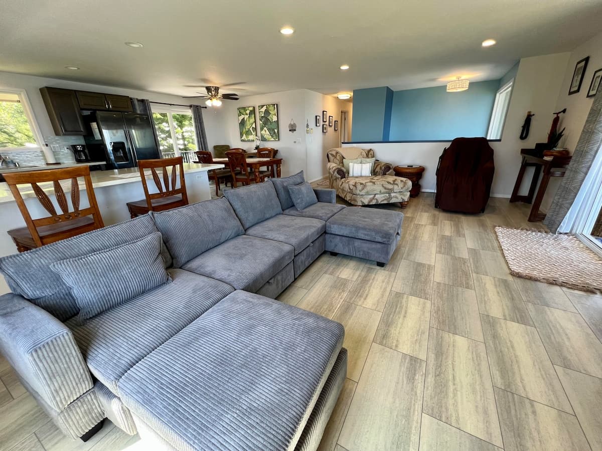 Home in Keaau · ★4.91 · 4 bedrooms · 4 beds · 3 private baths - Photo 4