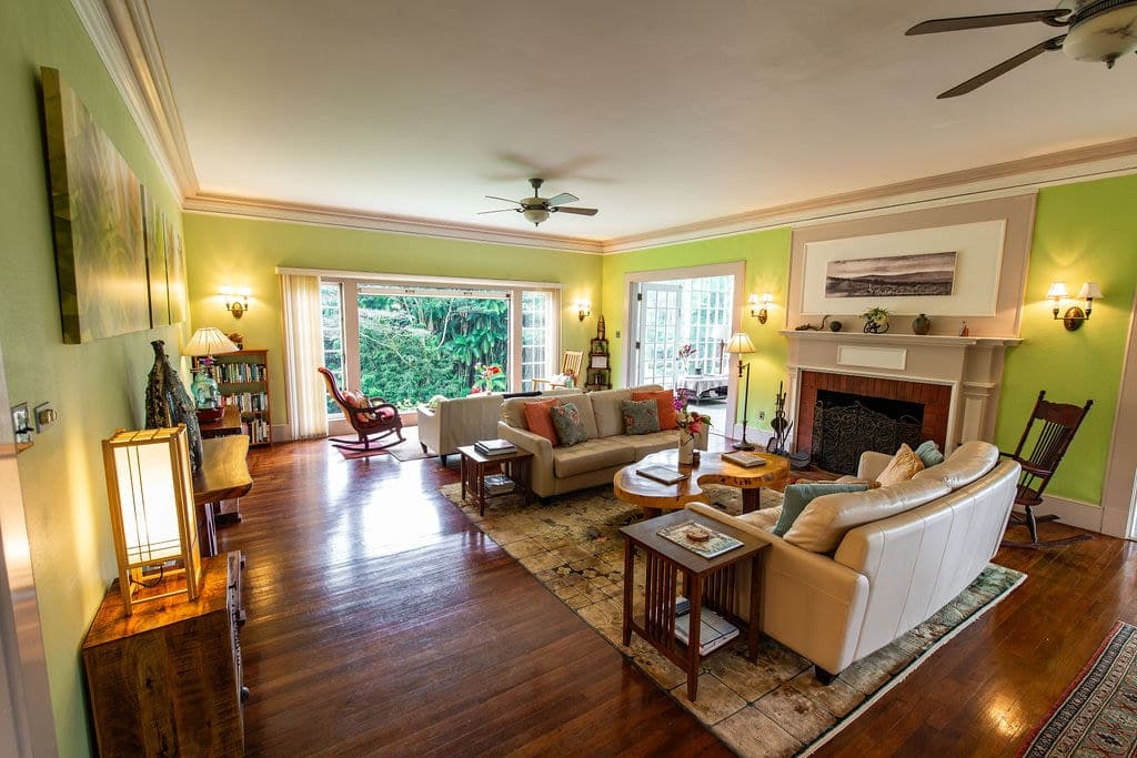 Home in Hilo · ★4.73 · 4 bedrooms · 4 beds · 6.5 private baths - Photo 1