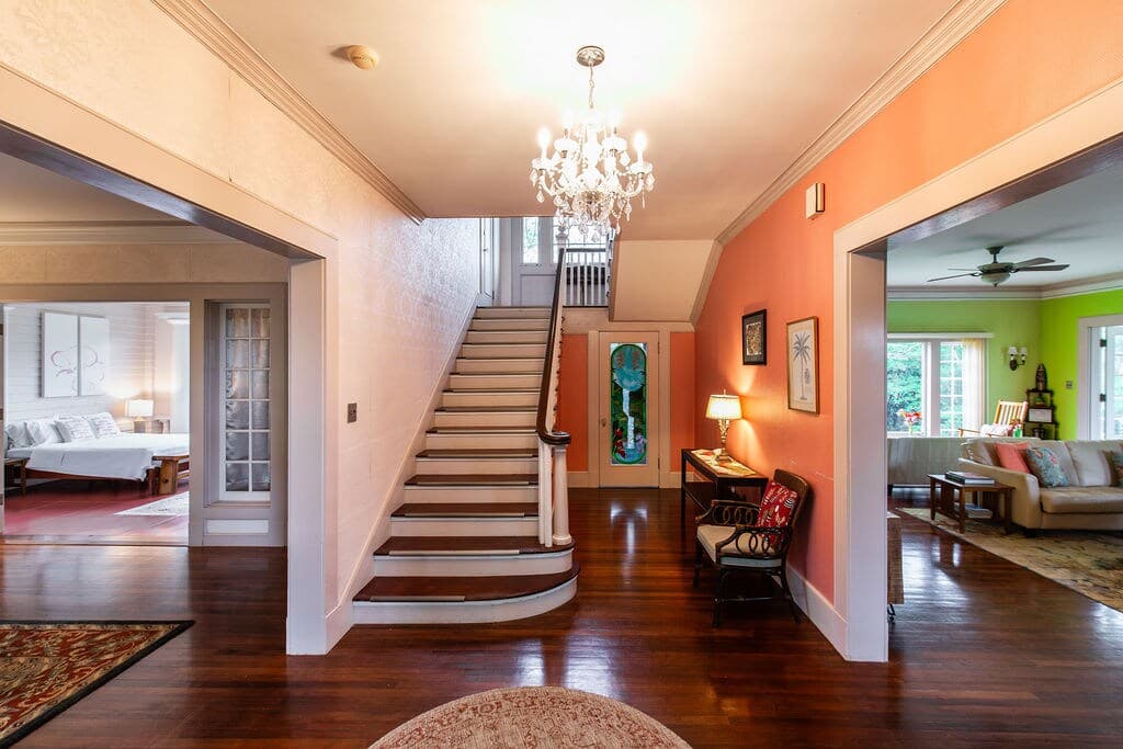 Home in Hilo · ★4.73 · 4 bedrooms · 4 beds · 6.5 private baths - Photo 5