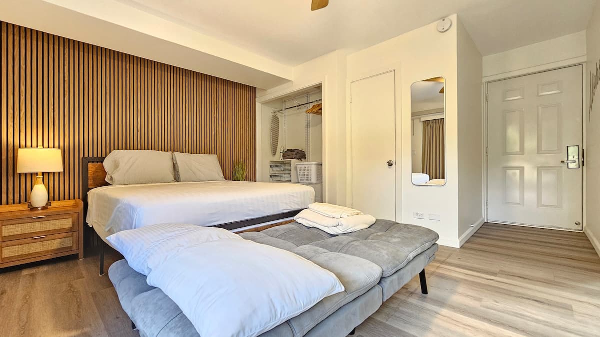 Charming 1BR Apartment walking distance to Waikiki - Photo 4