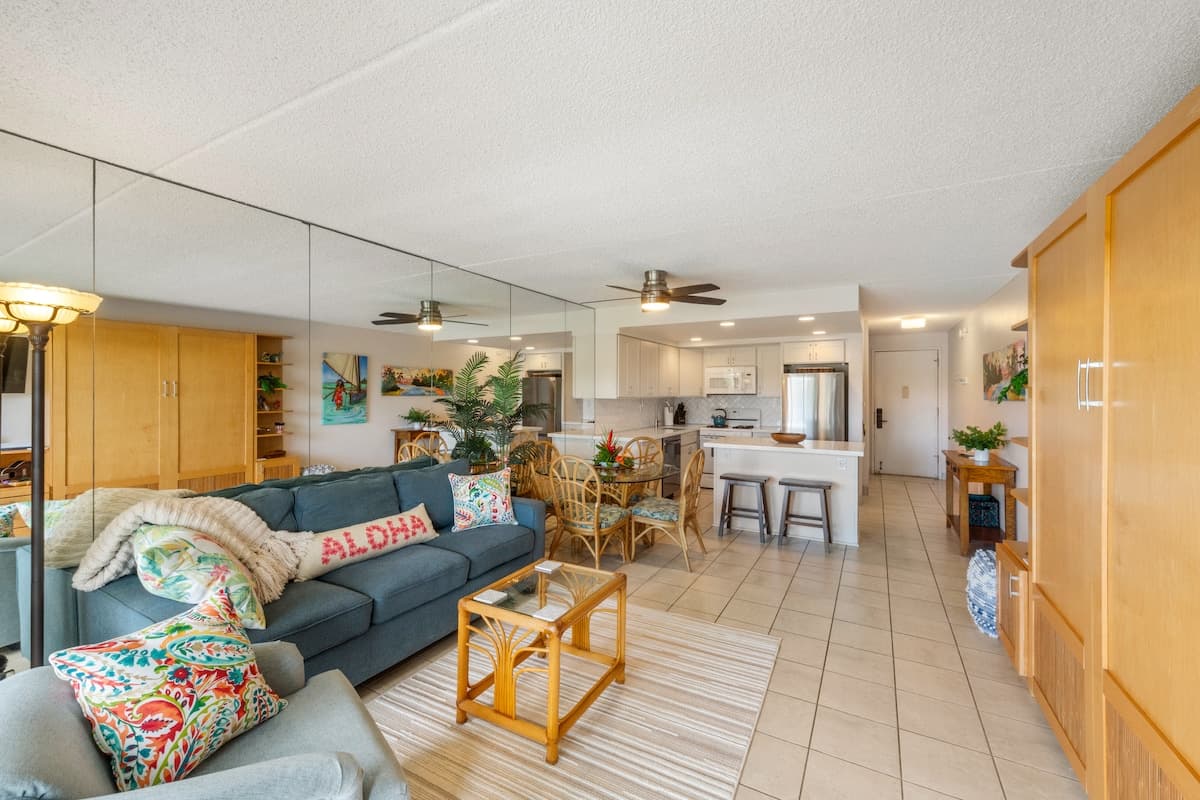 Condo in Kihei · ★5.0 · 1 bedroom · 2 beds · 1 bath - Photo 4