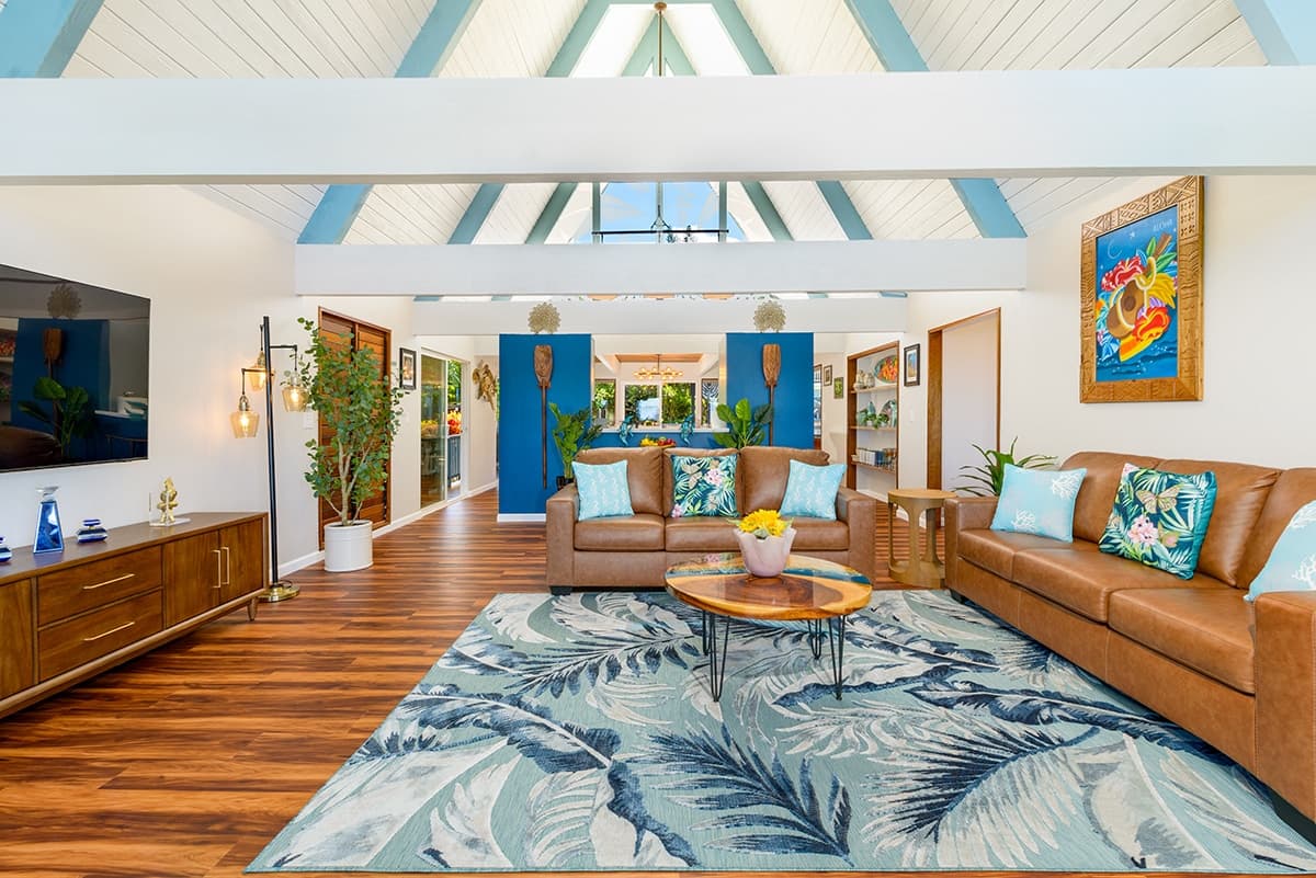 Home in Kailua-Kona · ★5.0 · 5 bedrooms · 7 beds · 4 baths - Photo 4