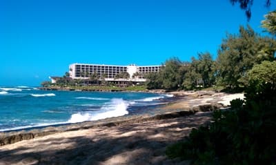 Condo in Kahuku · ★4.54 · 2 bedrooms · 4 beds · 1.5 private baths - Photo 4