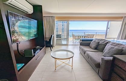 Waikiki Ilikai Resort OceanView Condo with Pools - Photo 2