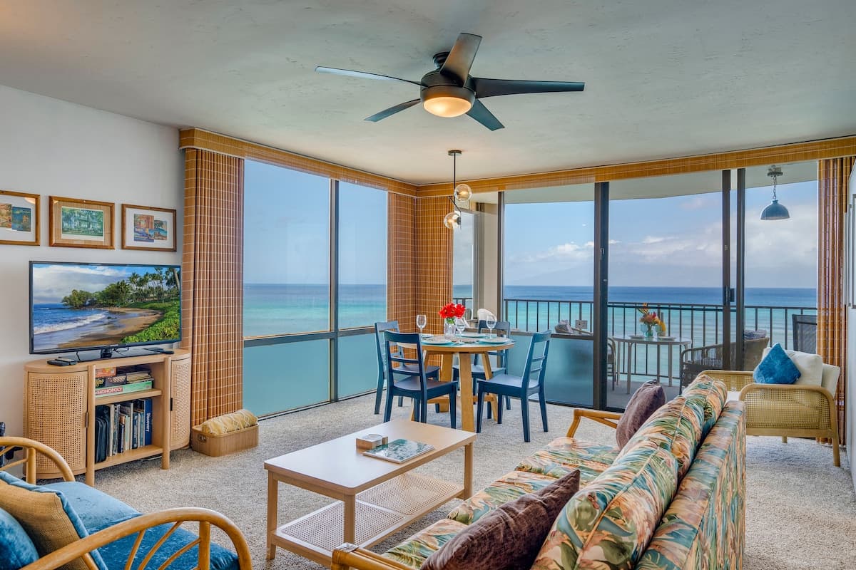 1BR 1BA Corner Condo with Unbelievable Ocean Views - Photo 2