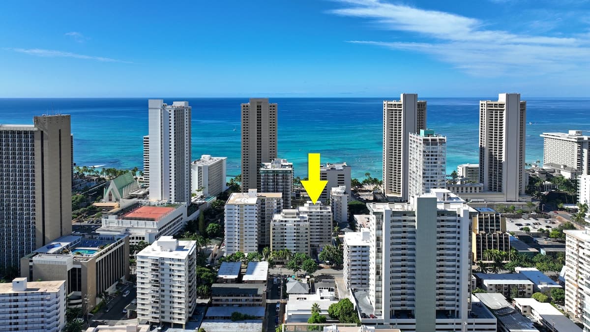 Paradise 2 Blocks to Beach by Aloha-Waikiki 7 - Photo 5