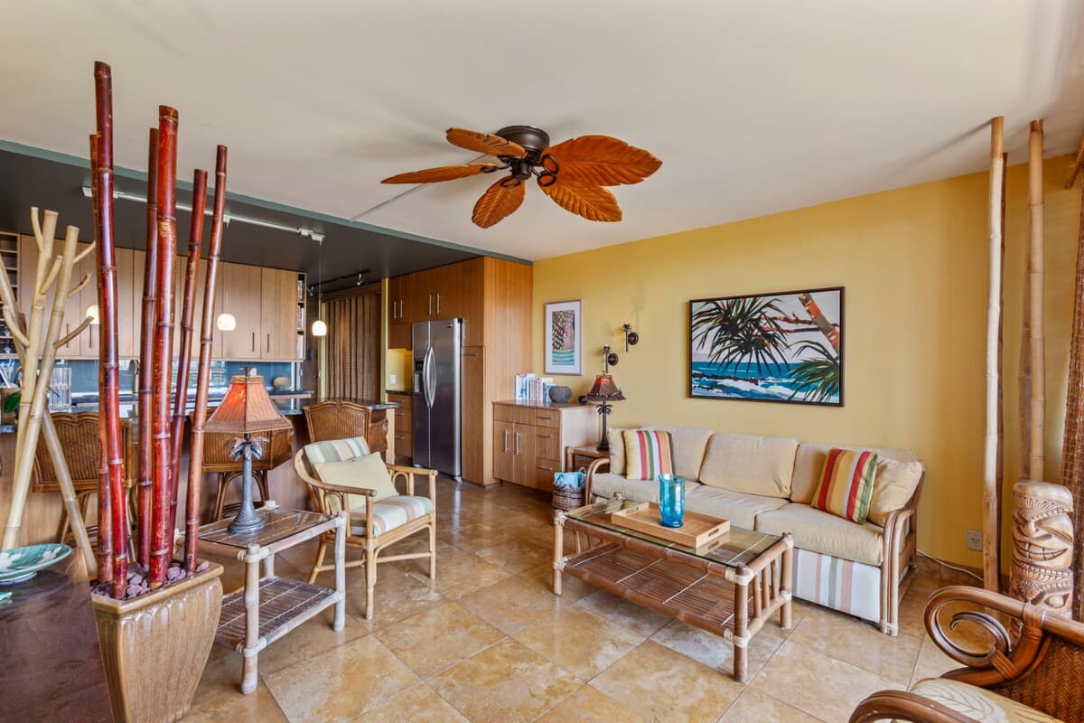 Condo in Kihei · ★4.78 · 1 bedroom · 2 beds · 1 bath - Photo 3
