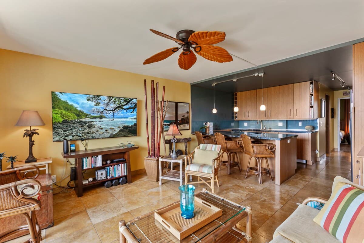 Condo in Kihei · ★4.78 · 1 bedroom · 2 beds · 1 bath - Photo 5