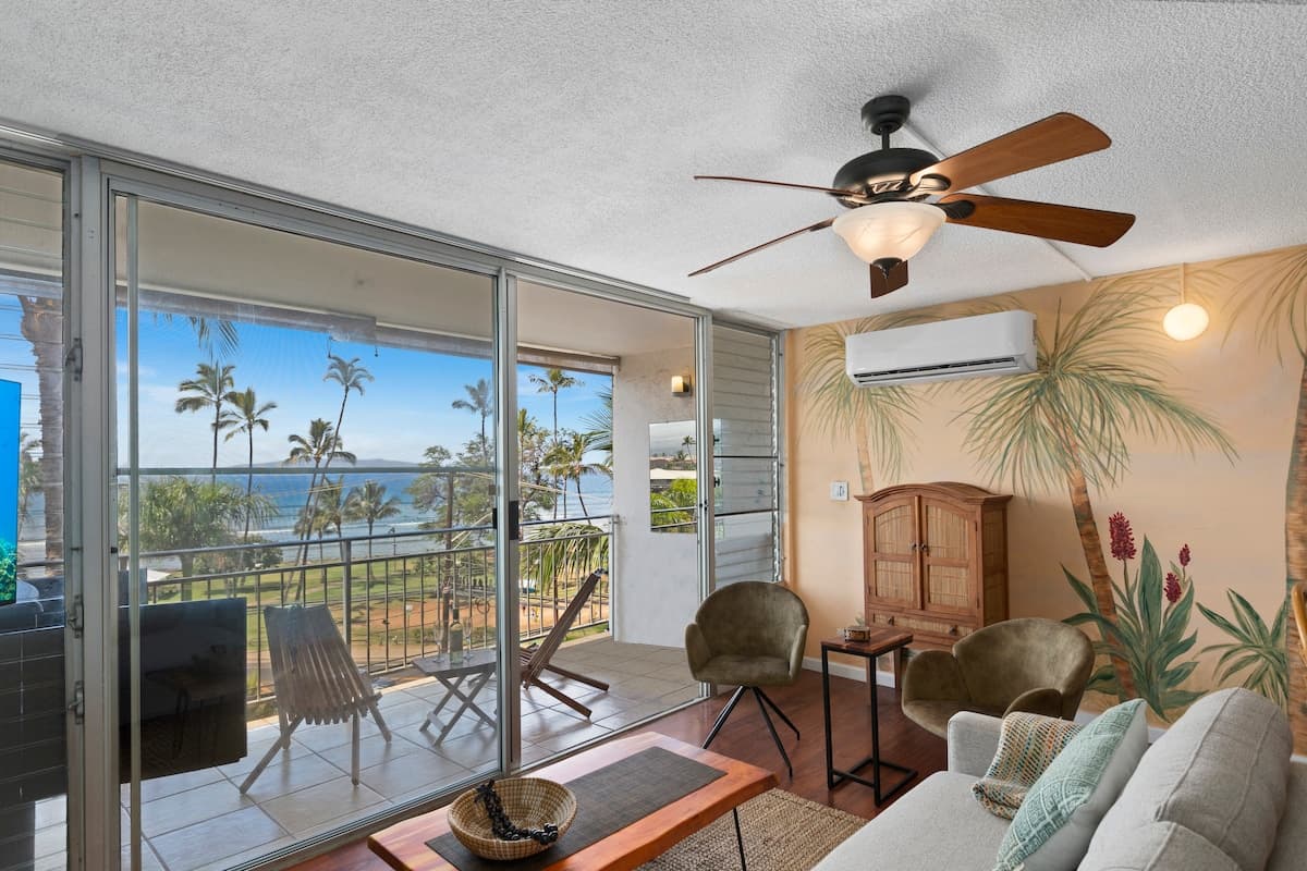Condo in Kihei · ★4.95 · 1 bedroom · 2 beds · 1 shared bath - Photo 1