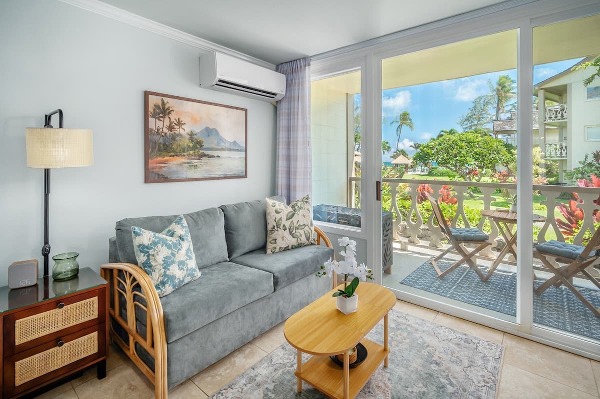 Condo in Kapaa · ★4.93 · 1 bedroom · 2 beds · 1 private bath - Photo 3