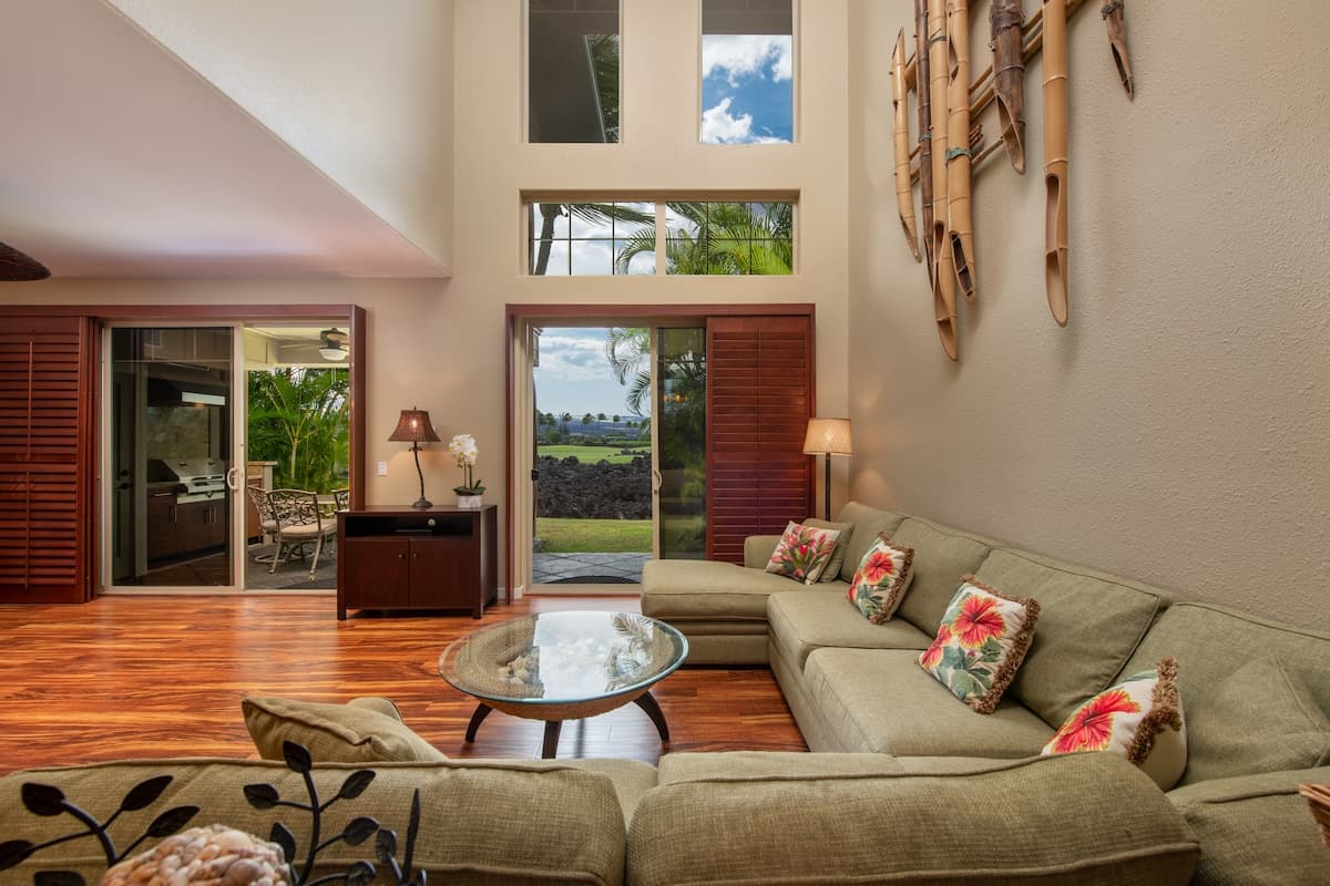 Home in Waimea · ★5.0 · 3 bedrooms · 3 beds · 3 baths - Photo 4