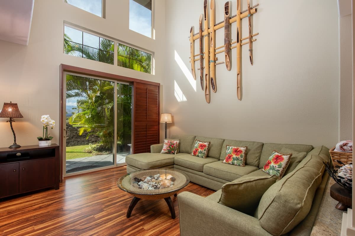 Home in Waimea · ★5.0 · 3 bedrooms · 3 beds · 3 baths - Photo 5