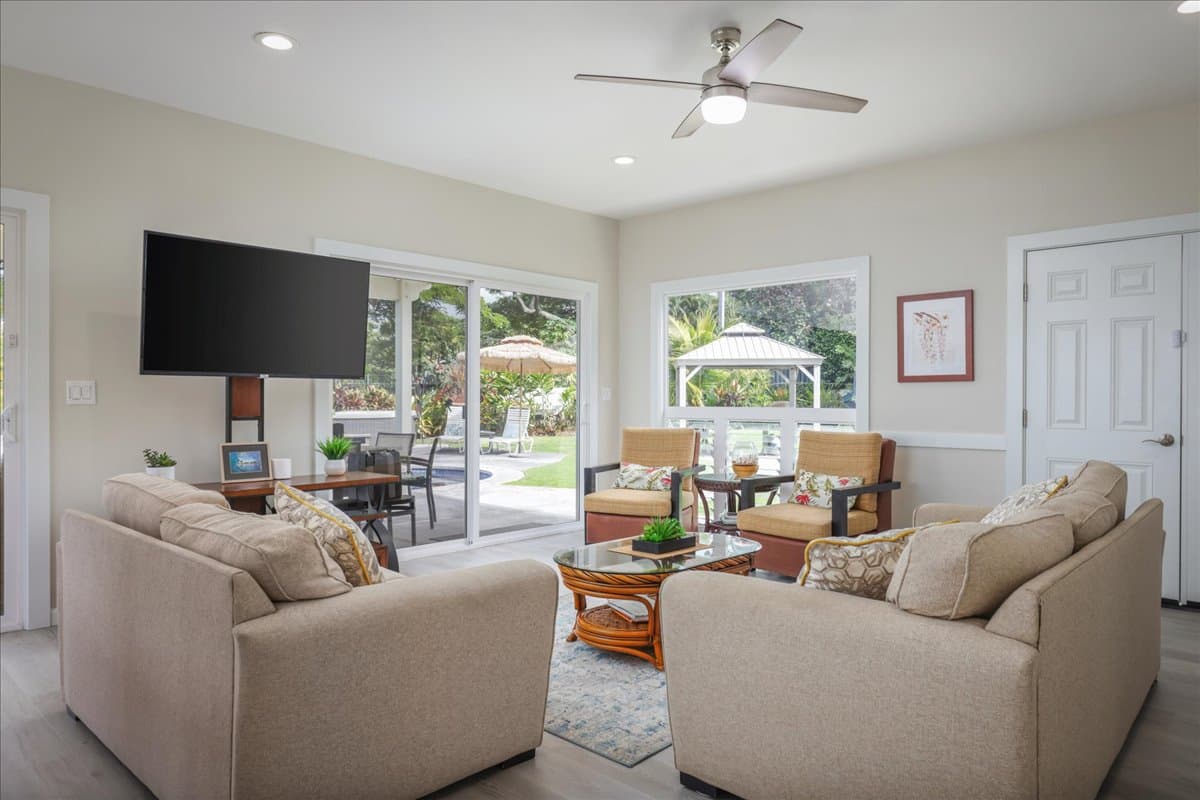Home in Kailua-Kona · ★5.0 · 6 bedrooms · 10 beds · 4 baths - Photo 5