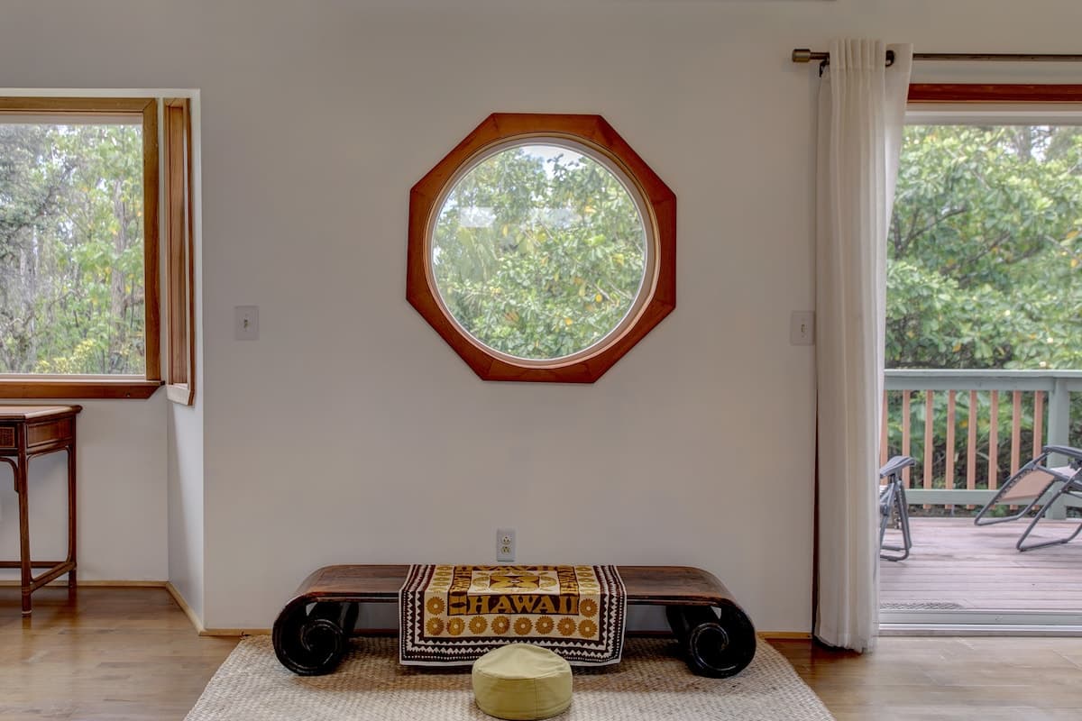 Home in Pahoa · ★4.86 · 1 bedroom · 1 bed · 1 bath - Photo 3