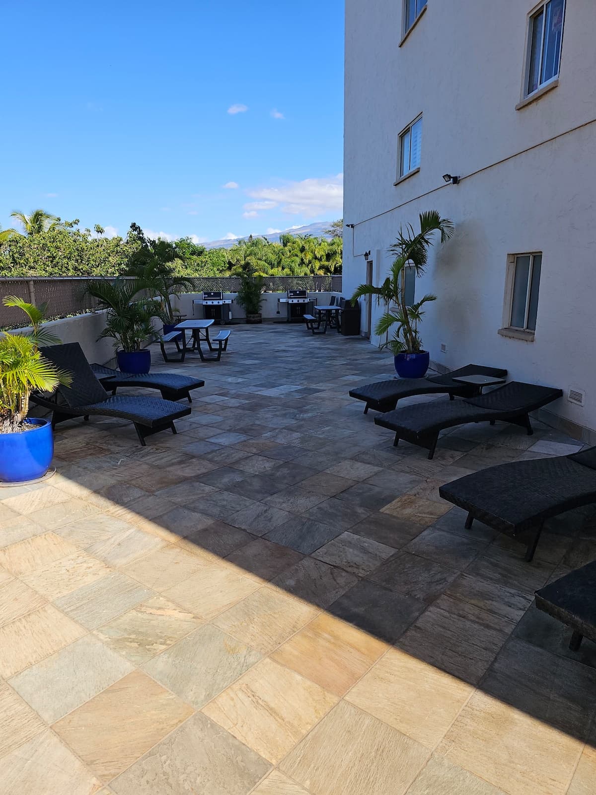 Condo in Kihei · ★4.77 · Studio · 1 bed · 1 bath - Photo 4