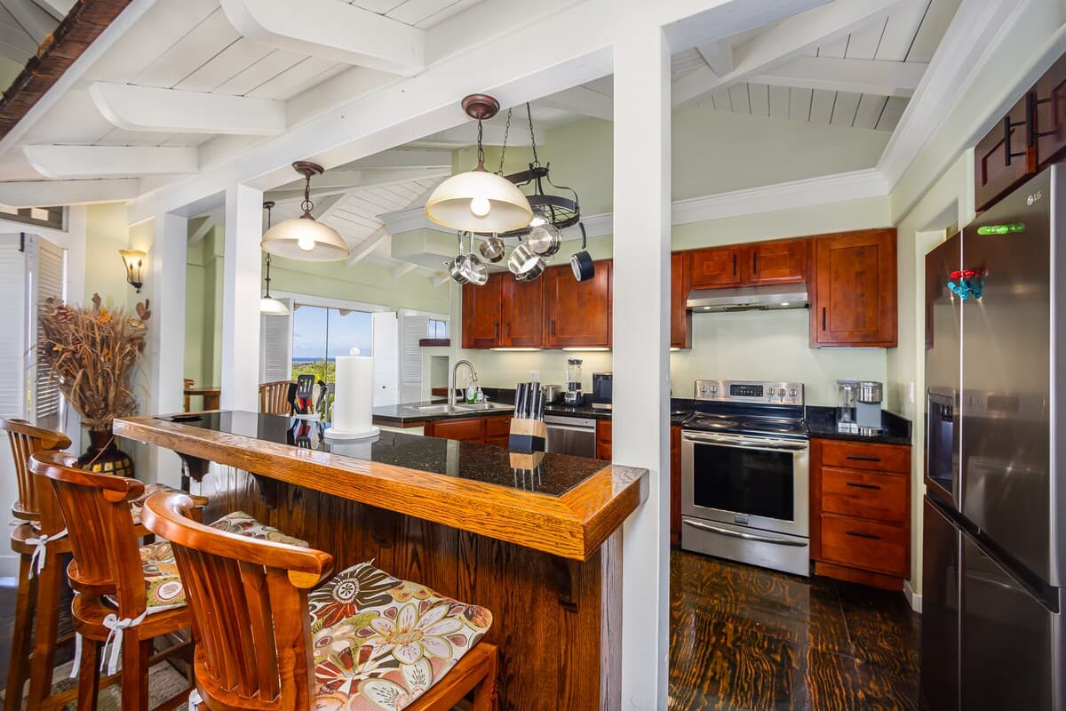 Kona Penthouse Retreat - Relaxed 2 BD w/Ocean View - Photo 4
