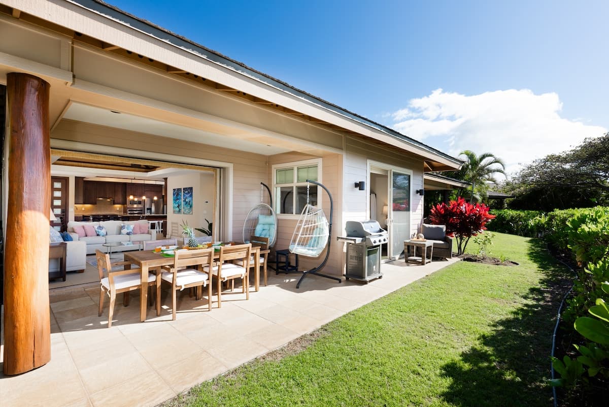 Home in Waimea · ★5.0 · 3 bedrooms · 5 beds · 2.5 baths - Photo 1