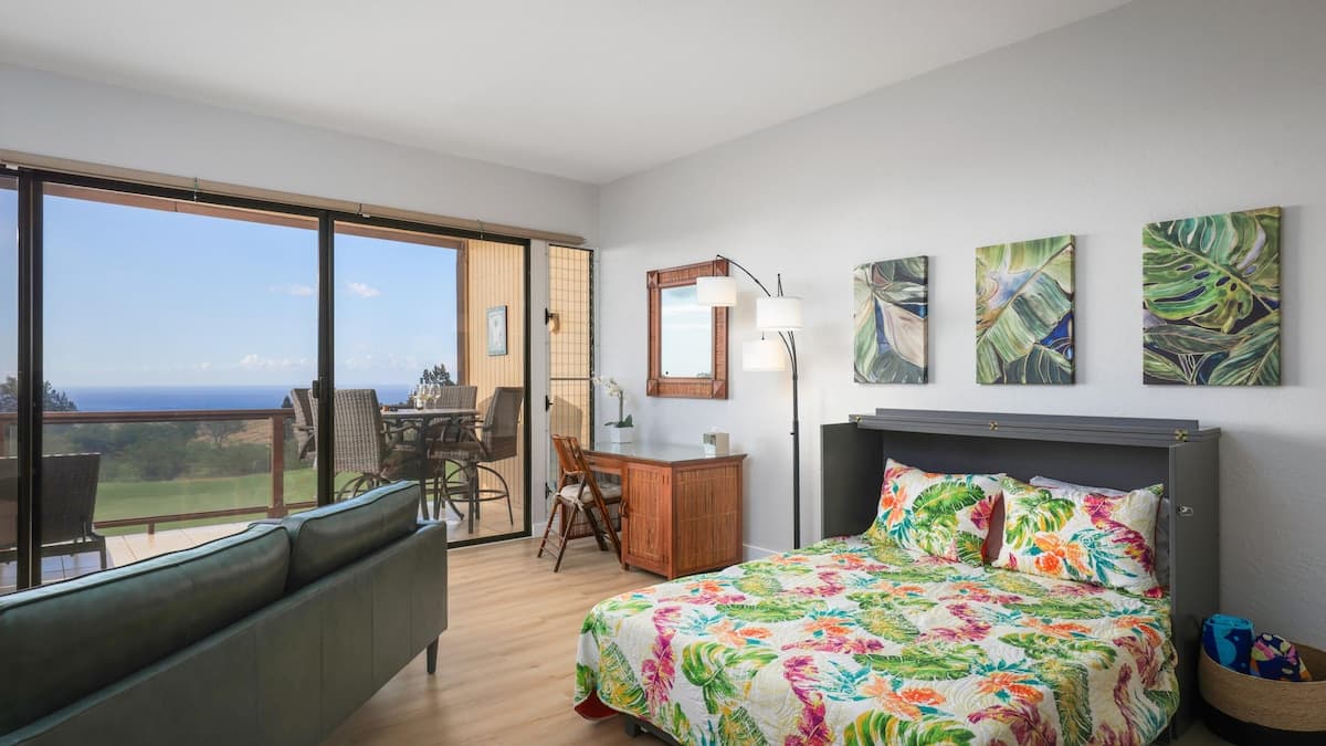 Condo in Waikoloa Village · ★4.92 · 1 bedroom · 2 beds · 1 bath - Photo 5