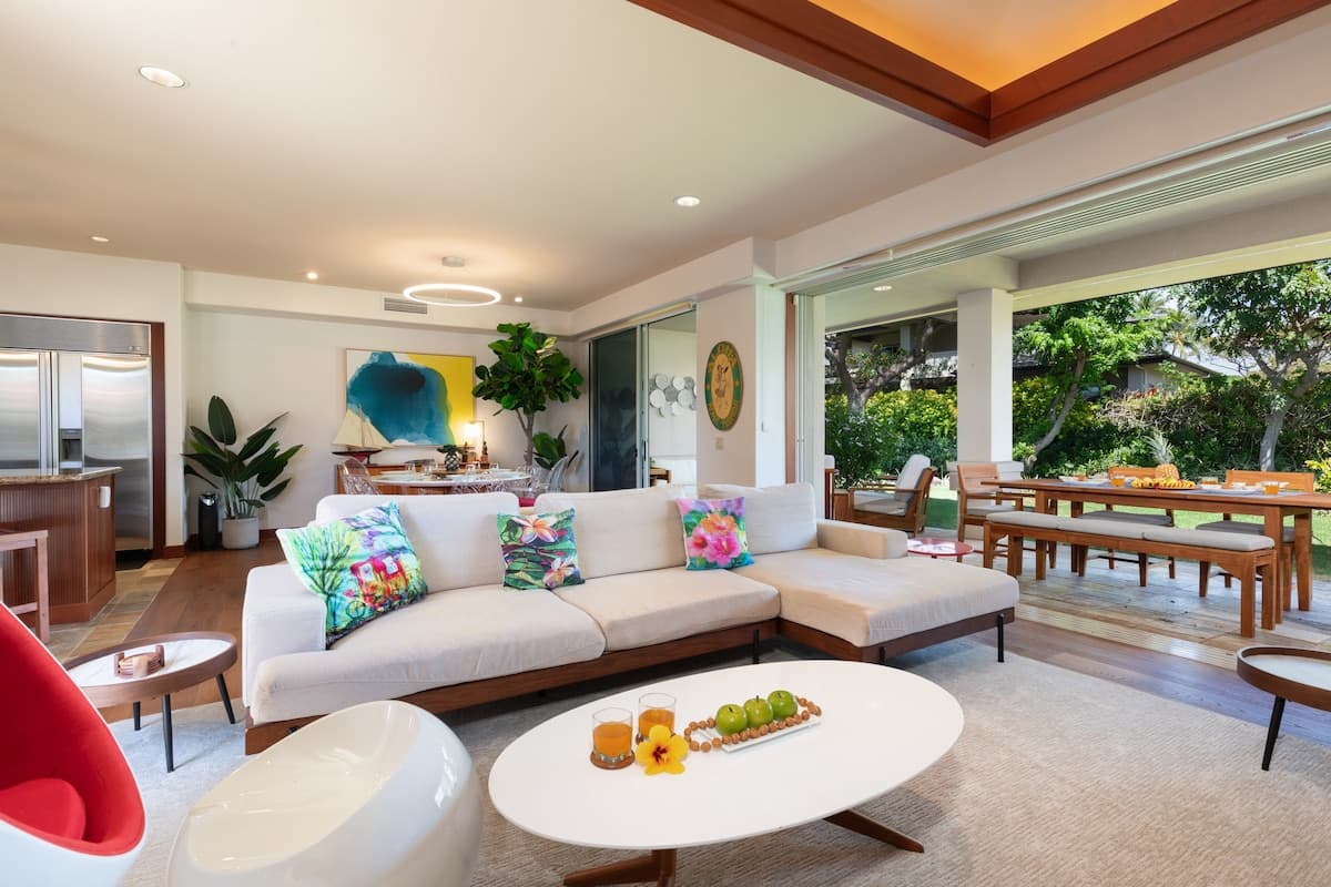 Home in Waimea · ★4.84 · 3 bedrooms · 4 beds · 3.5 baths - Photo 2