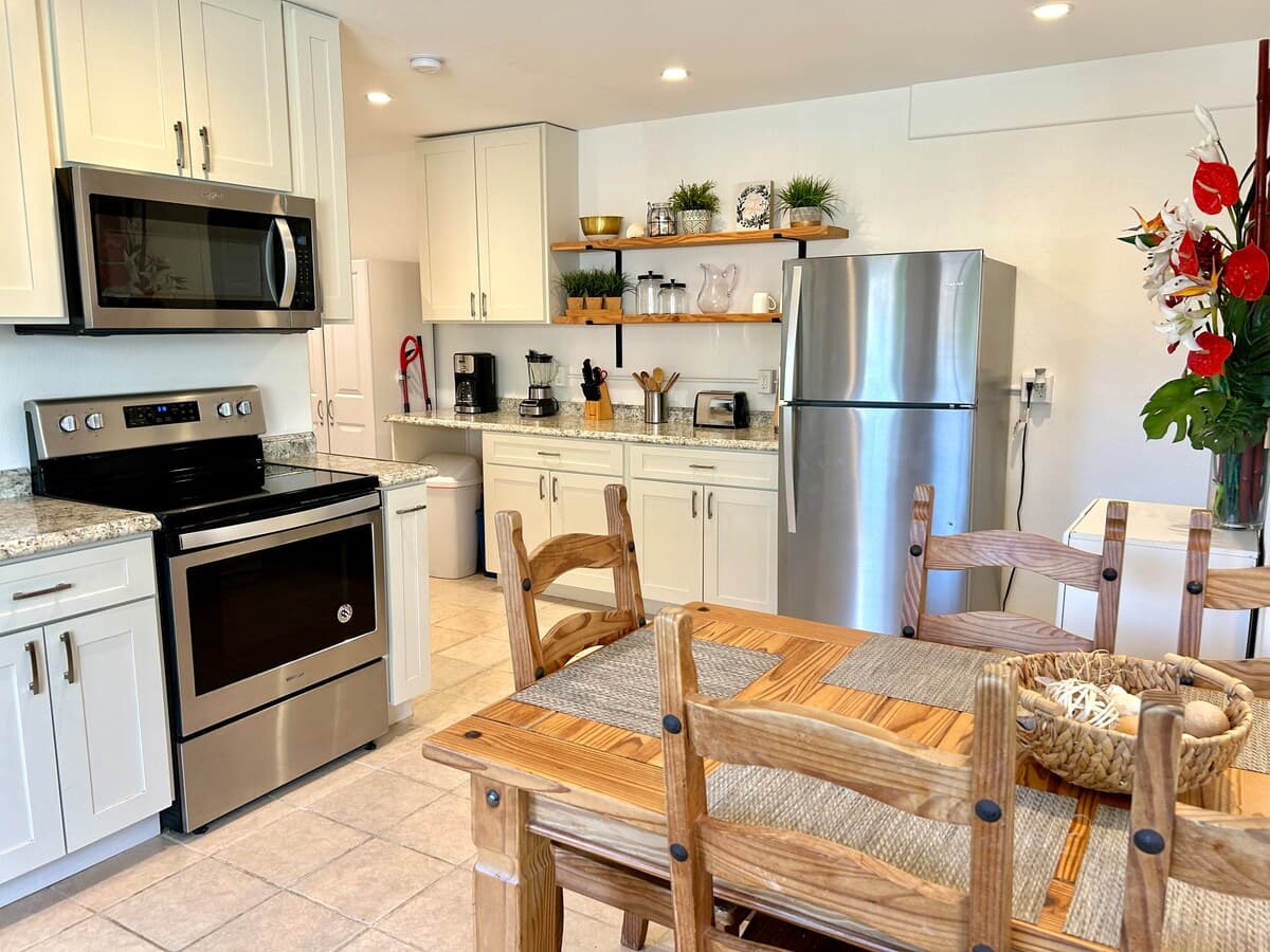 3 BR in Heart of Laie - Photo 4
