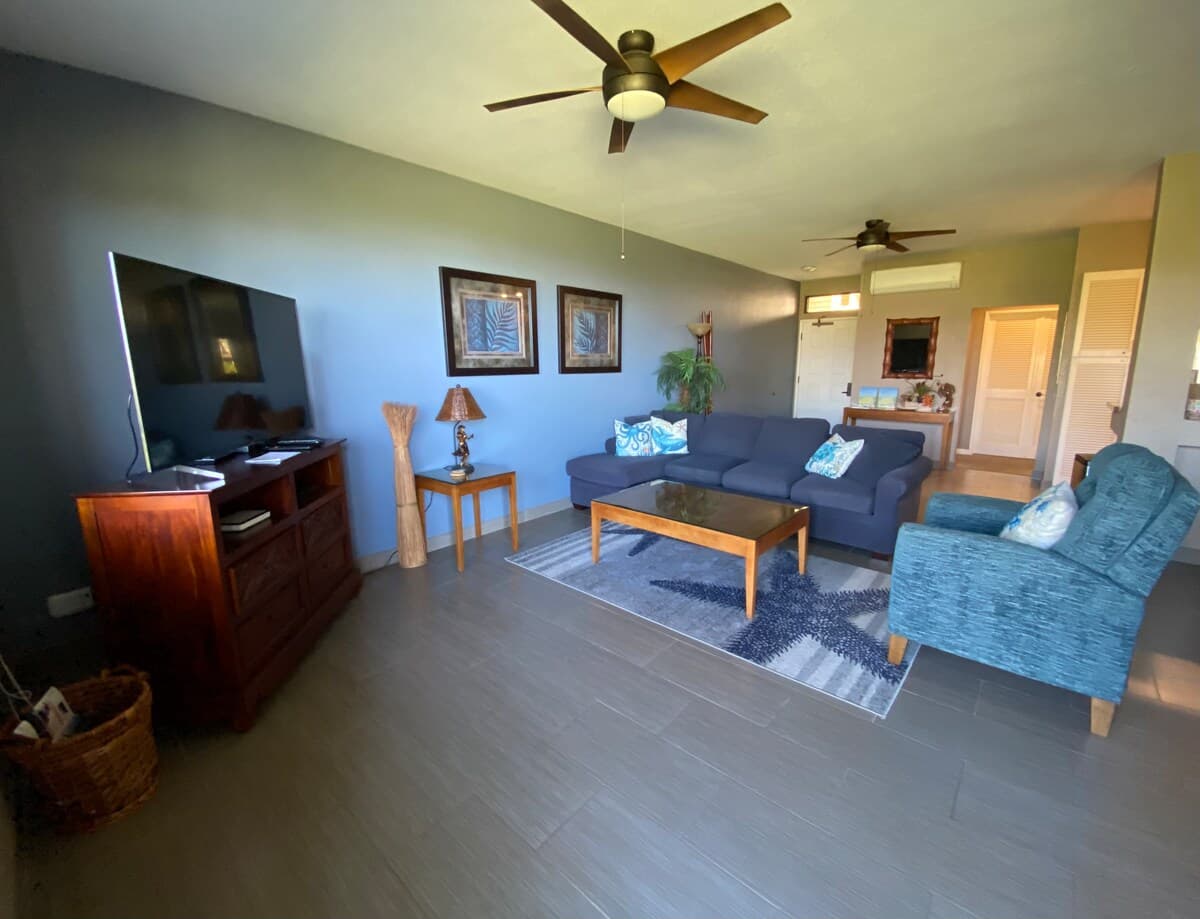 Condo in Wailea · ★5.0 · 1 bedroom · 1 bed · 2 baths - Photo 4