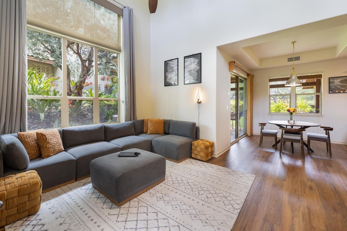 Townhouse in Waimea · ★5.0 · 2 bedrooms · 3 beds · 2 baths - Photo 2