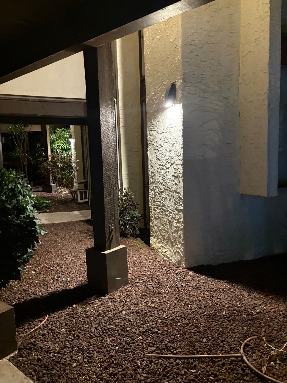 Condo in Kihei · ★4.93 · 1 bedroom · 2 beds · 1 private bath - Photo 4