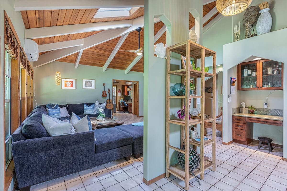 Home in Princeville · ★4.94 · 3 bedrooms · 3 beds · 2 baths - Photo 4