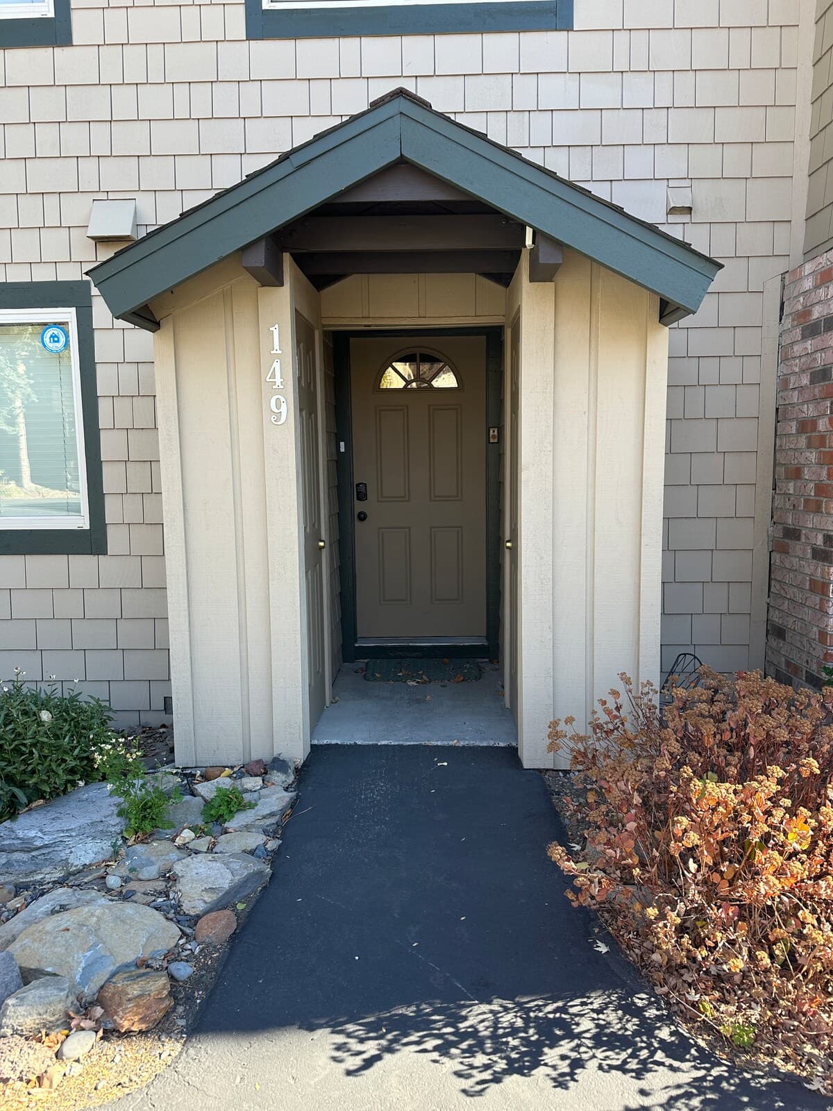Lake Forest Condo with EV Charger & Pickleball - Photo 5